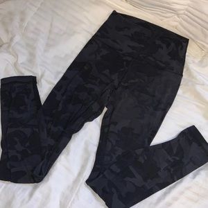 Lulu lemon align 25”